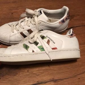 Adidas Superstar Special Edition